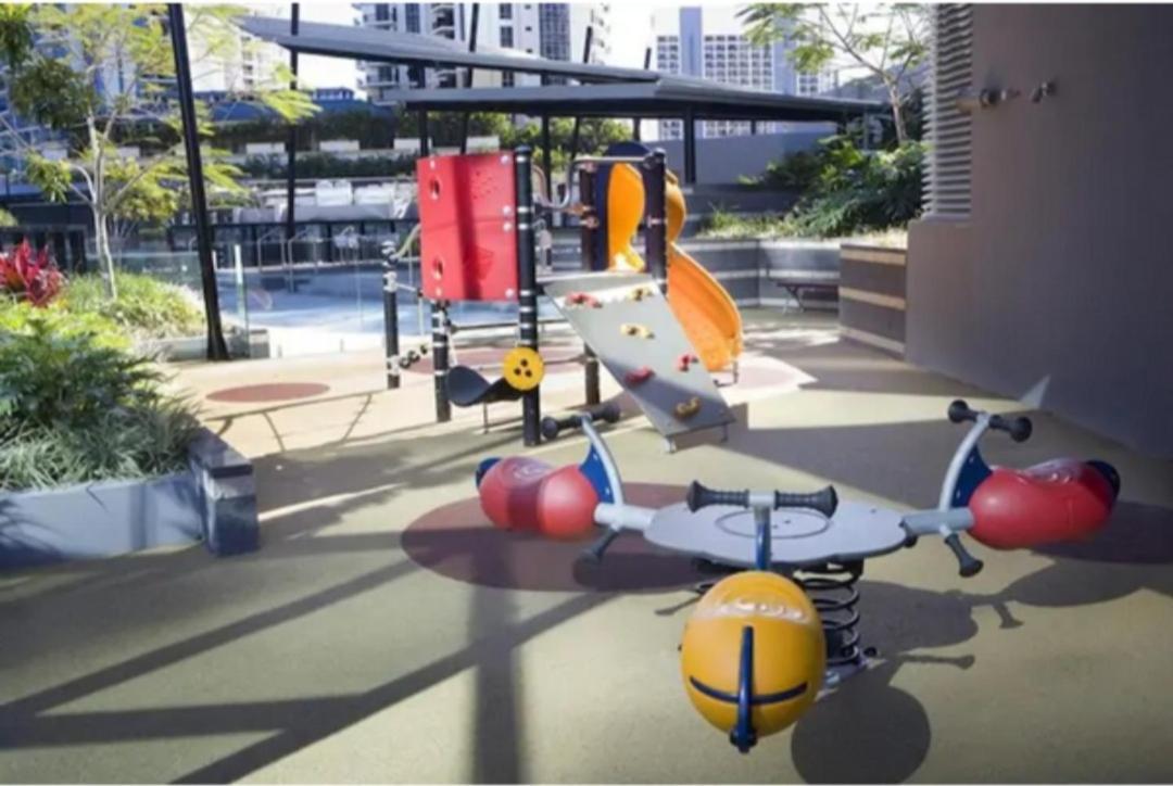 Circle Surfers Paradise Holidays Экстерьер фото