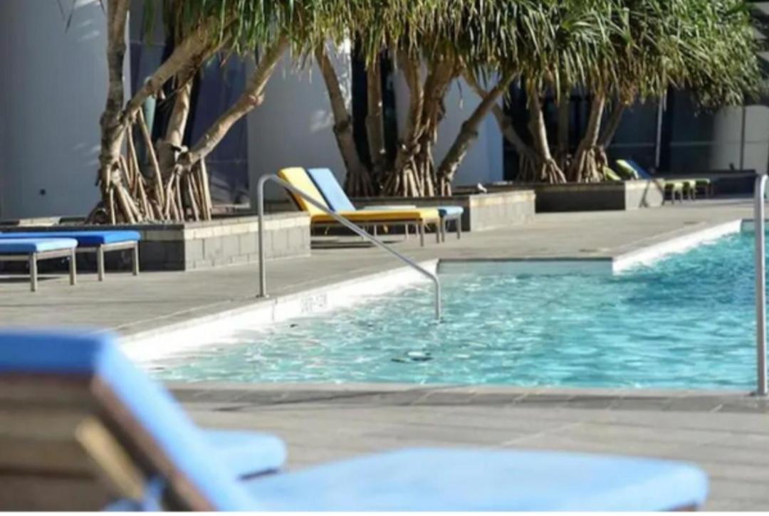 Circle Surfers Paradise Holidays Экстерьер фото