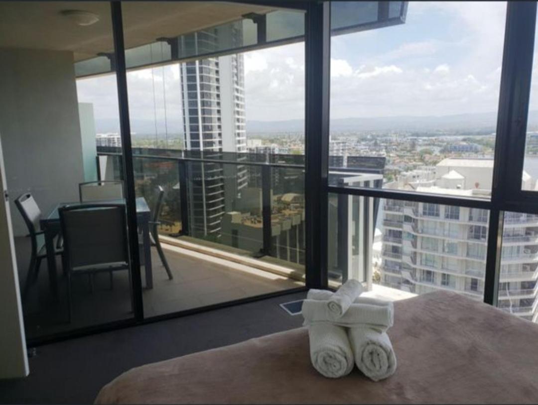 Circle Surfers Paradise Holidays Экстерьер фото
