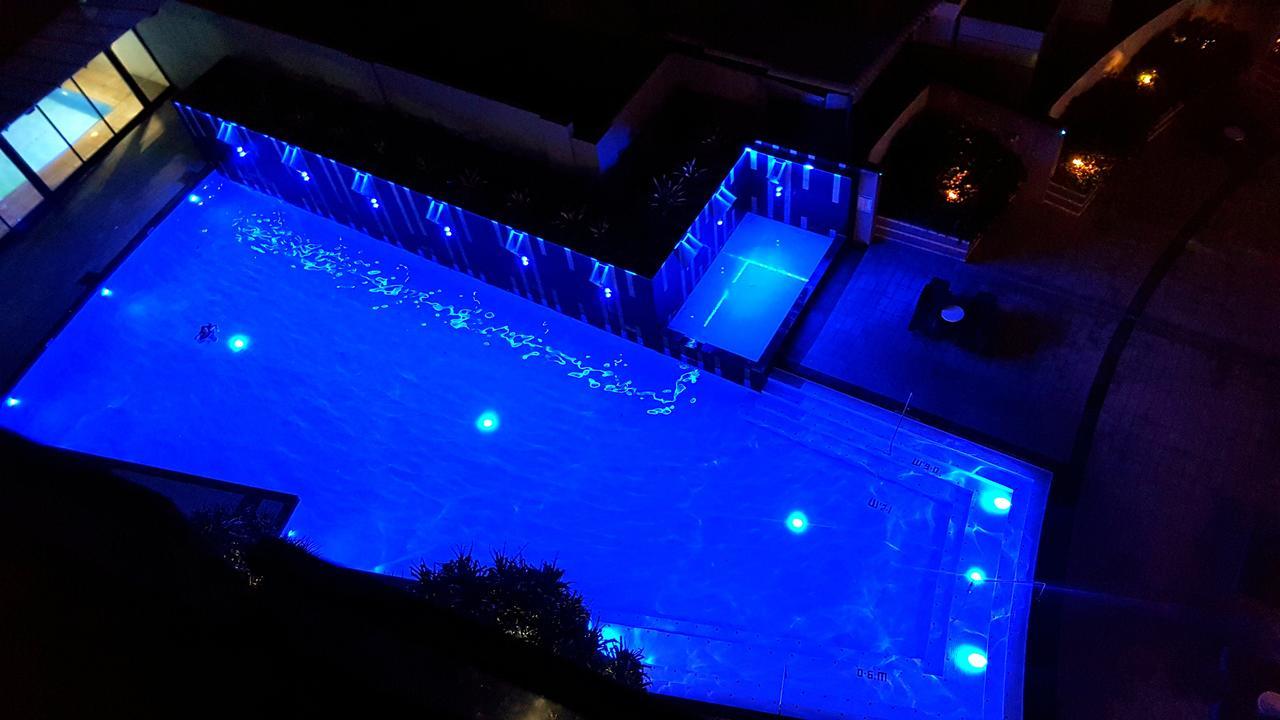 Circle Surfers Paradise Holidays Экстерьер фото
