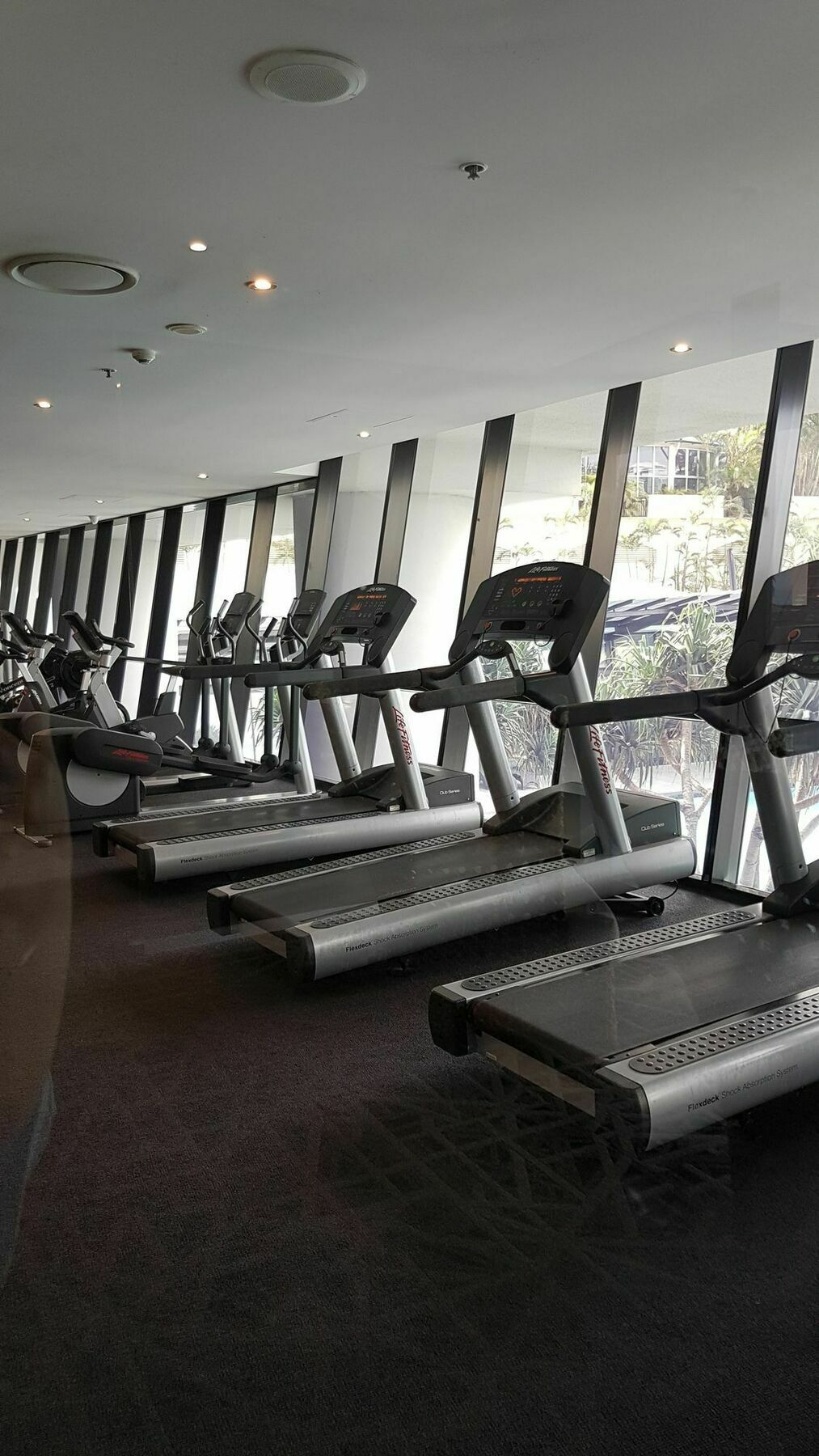 Circle Surfers Paradise Holidays Экстерьер фото