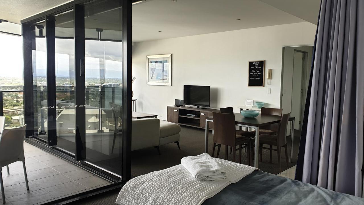 Circle Surfers Paradise Holidays Экстерьер фото